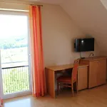 Gasthof Weingut Gästezimmer Zweytick Robert 3*
