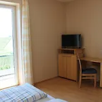 Gasthof Weingut Gästezimmer Zweytick Robert 3*