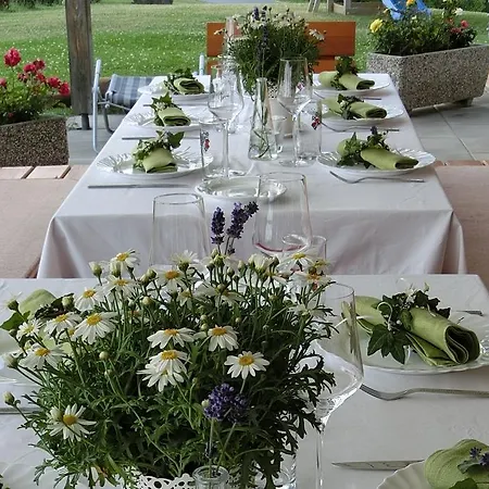 Zweytick Gaestezimmer Weingut Maison d'hôtes 3*