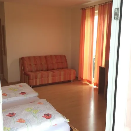 Zweytick Gaestezimmer Weingut 3*