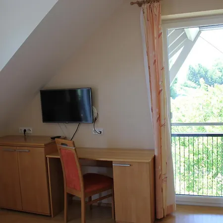 Pensión Zweytick Gaestezimmer Weingut