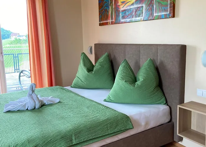 بيت ضيافة Zweytick Gaestezimmer Weingut 3*