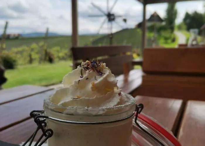 Zweytick Gaestezimmer Weingut 3*