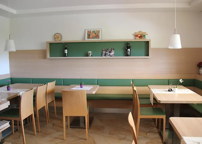 Zweytick Gaestezimmer Weingut Гостевой дом